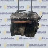 Motore Mercedes 612963 vista posteriore
