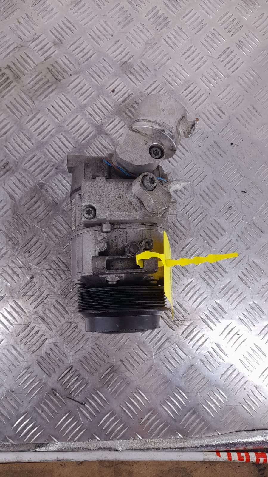 Second image of Compressore 651911, Valeo, A0022305011